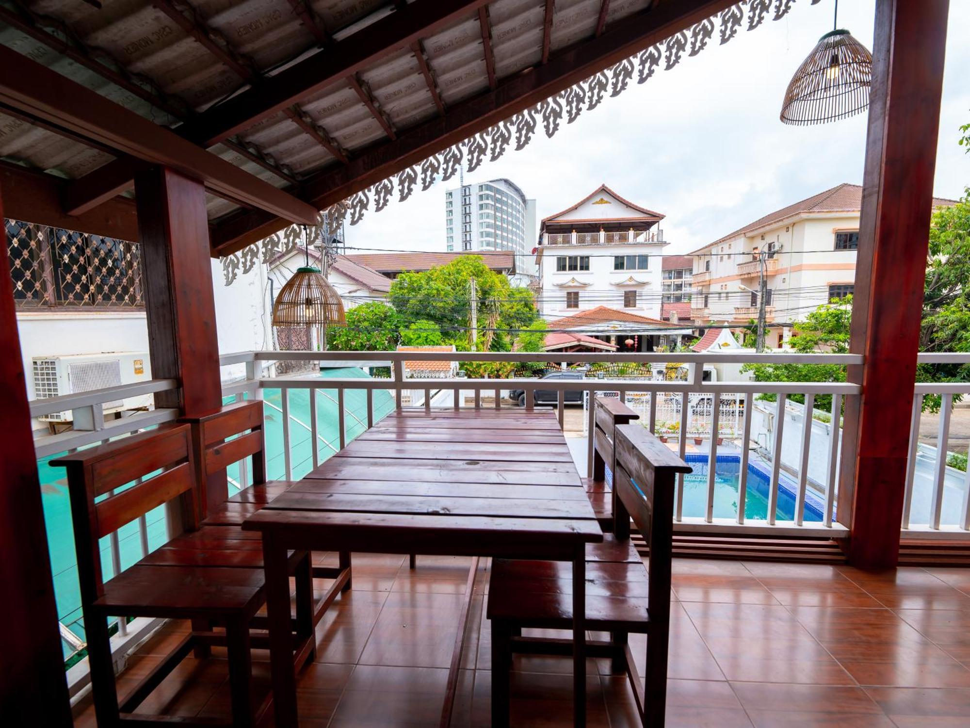 Vientiane Ruby Villa Hotel Eksteriør billede